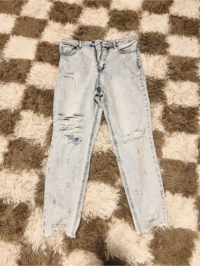 Tinseltown Light Blue Distressed Boyfriend Jeans